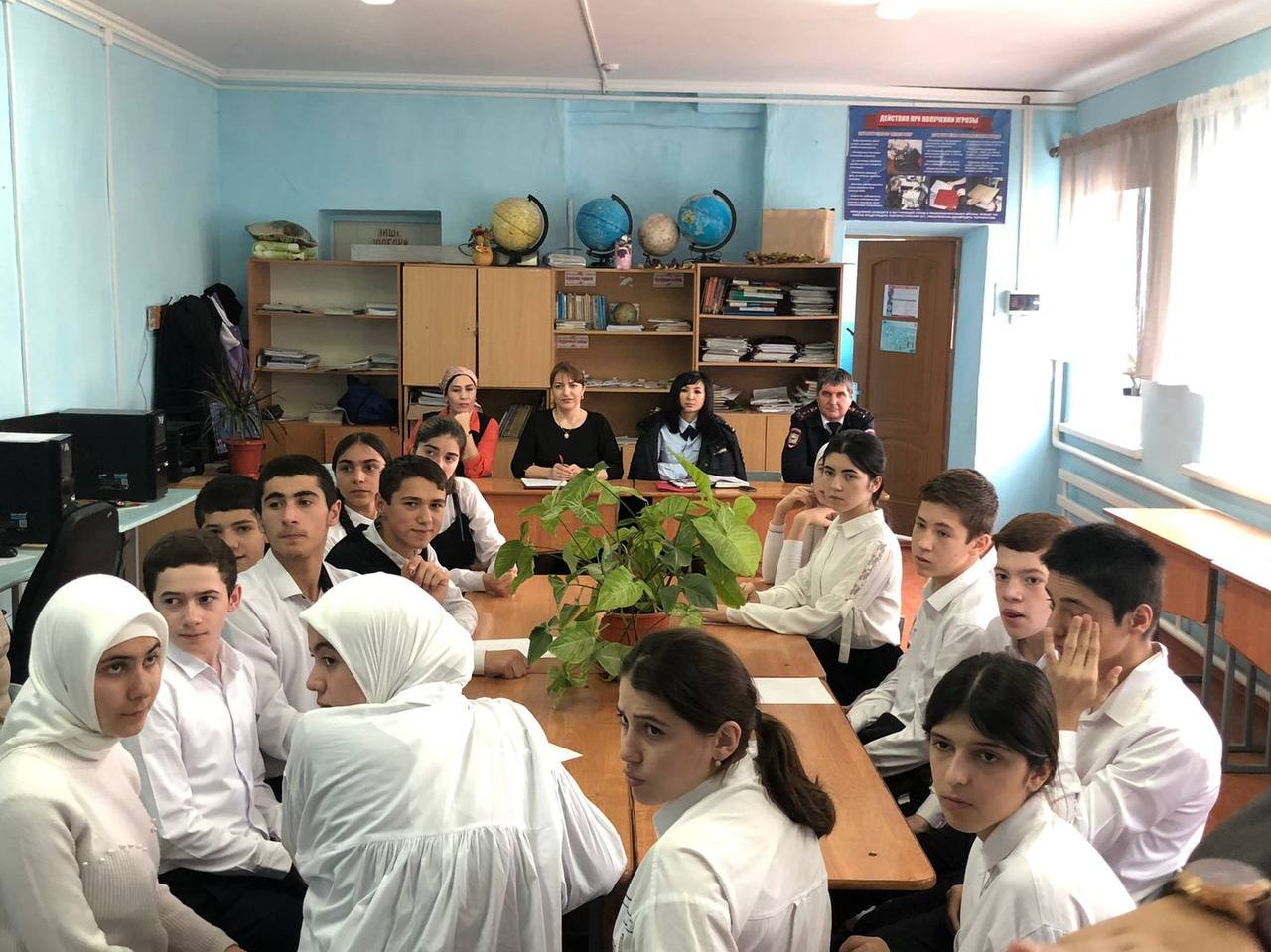 ГРУППОВЫЕ И ИНДИВИДУАЛЬНЫЕ БЕСЕДЫ